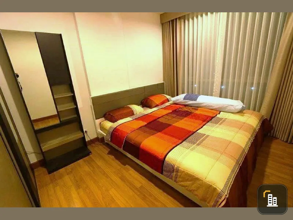 Sell Silk Phaholyothin 9, good location, pool view, convenient transportation, don't wait.