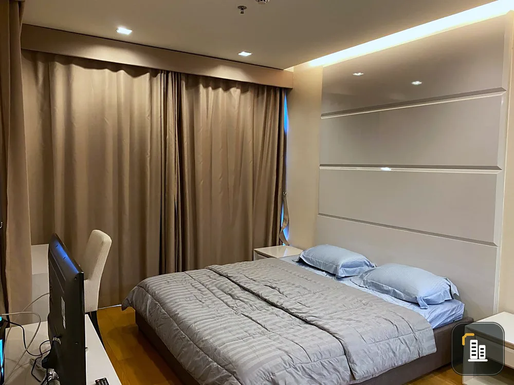Condo for sale, The Address Sathorn, 2 bedrooms, 2 bathrooms, 10th floor, good view, ready to move in, convenient to travel, don't wait!!