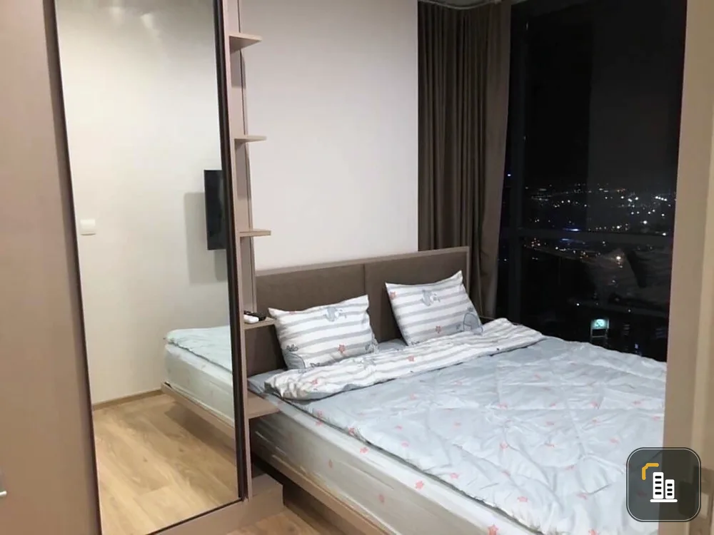 Condo for rent, Oka Haus Sukhumvit 36, high floor, river view, fully furnished, room ready to move in.