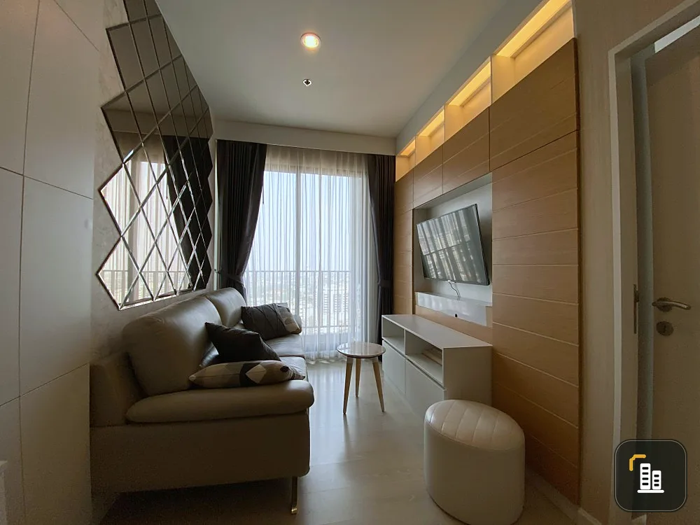Selling The Niche Pride Thonglor-Petchburi, corner room, nice decoration, good built-in, not strong price, must buy quickly