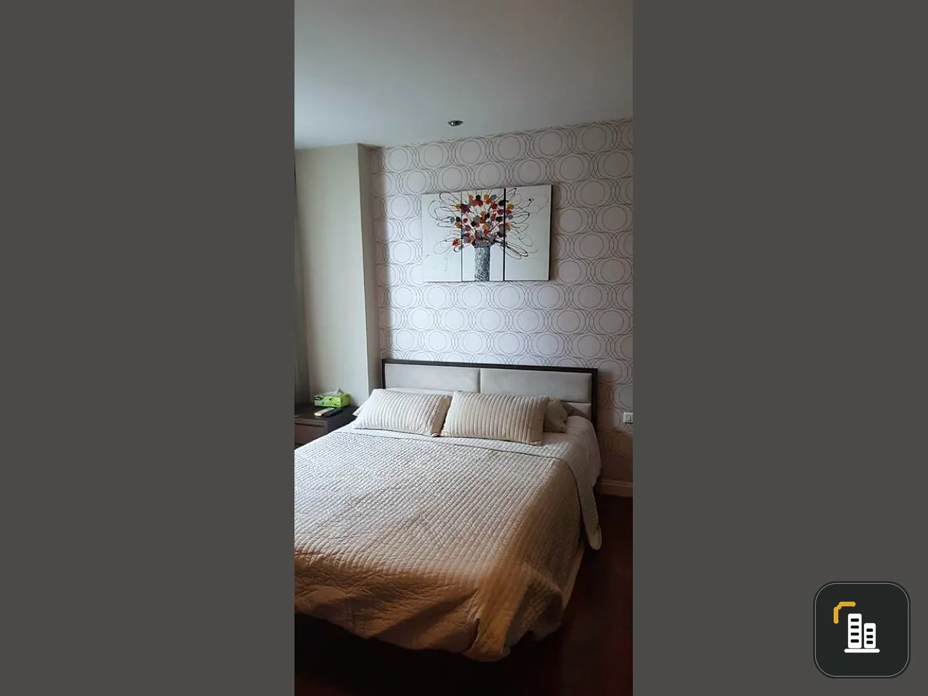 For rent 49 Plus, beautiful room, fully furnished, ready to move in. Don't wait.