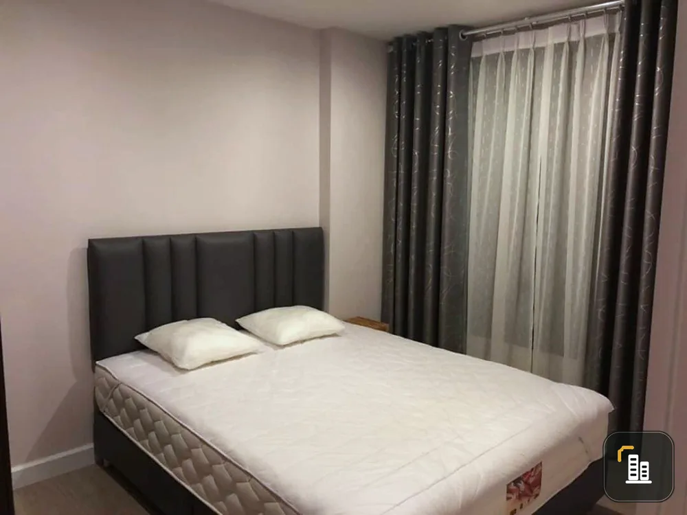 Condo for sale Metro Luxe Riverfront Rattanathibet Pool view balcony Free furniture too. Book now.
