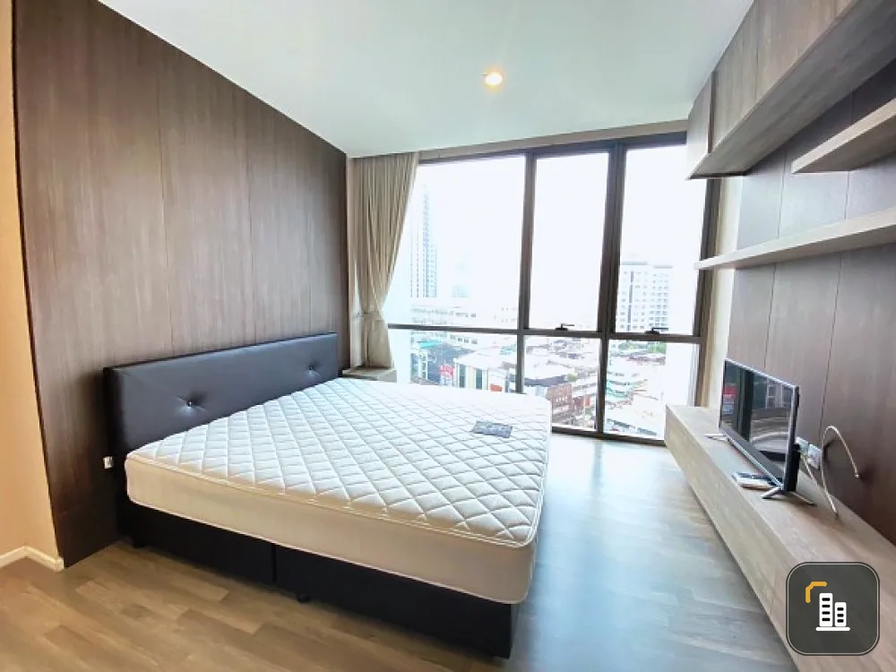 Condo for rent, The Room Sukhumvit 69, fully furnished. You can come in Can't miss it