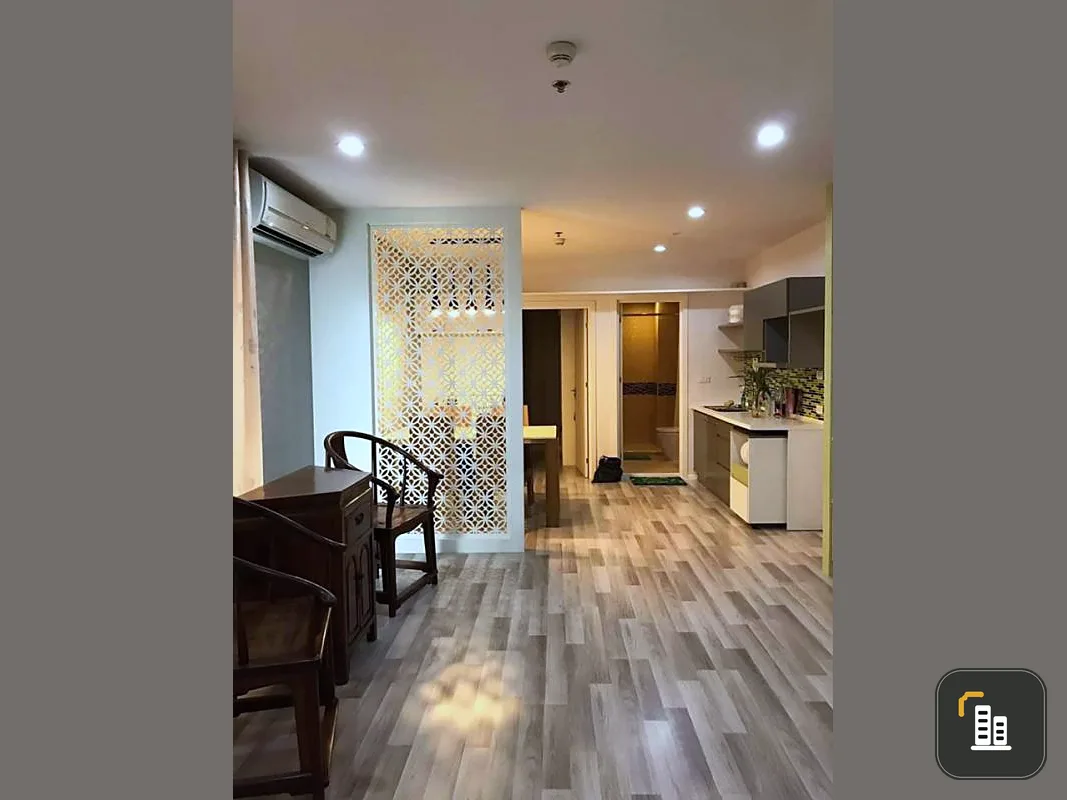 Quick sale!! The Key Chaengwattana 2 bedrooms 2 bathrooms Very wide, very big, built-in furniture, don't miss this room!!