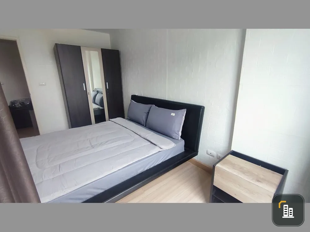 Condo for rent Chateau in Town Sukhumvit 64 Skymoon has privacy. The room is divided into proportion. Hurry up to reserve.