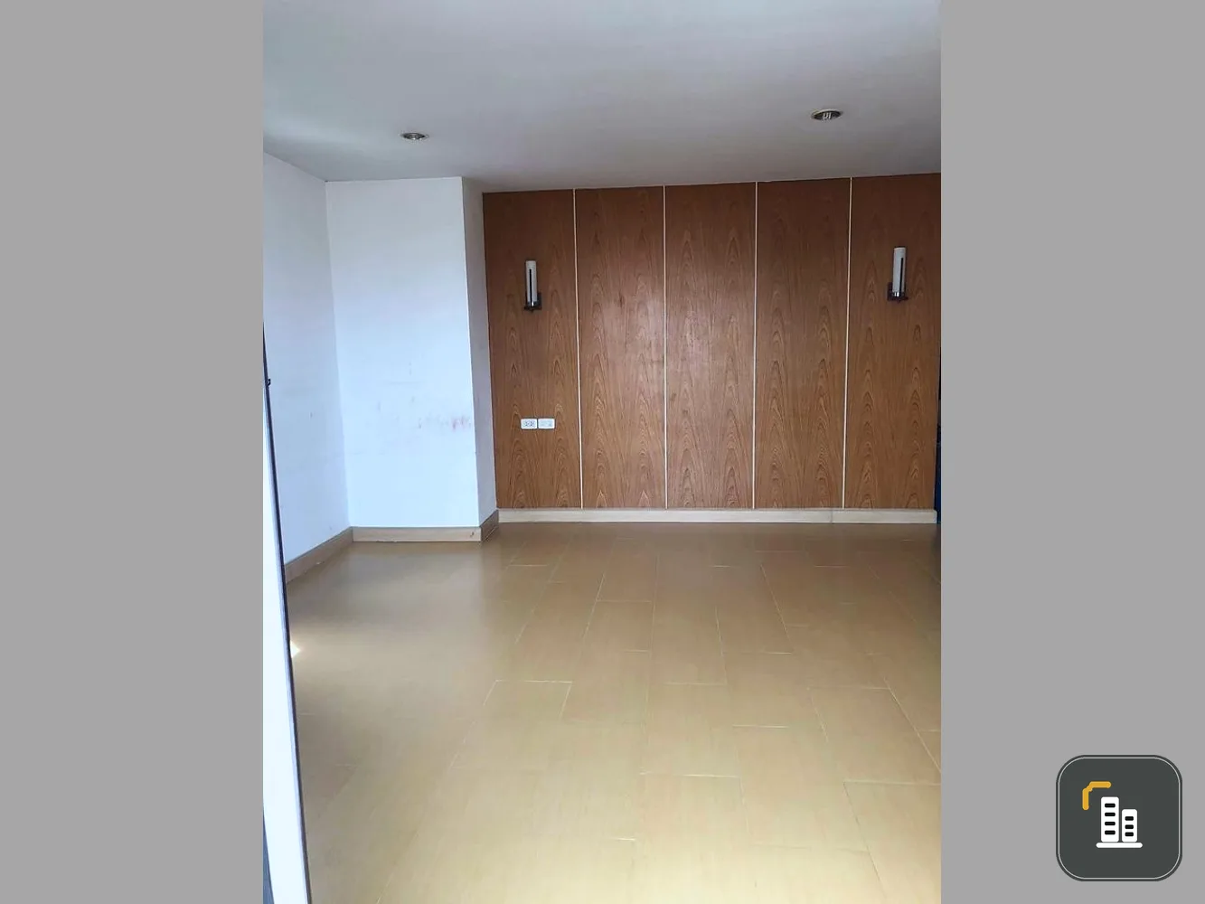 Condo for sale Aksin Place, studio room, Building D, size 43.57 sq.m., worth the investment. You can buy it yourself. You have to reserve it.