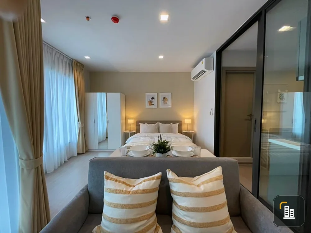 Condo for rent Life Asoke - Rama 9, beautiful decorated room, minimal style, 21st floor, clear view, good like this, don't miss it.