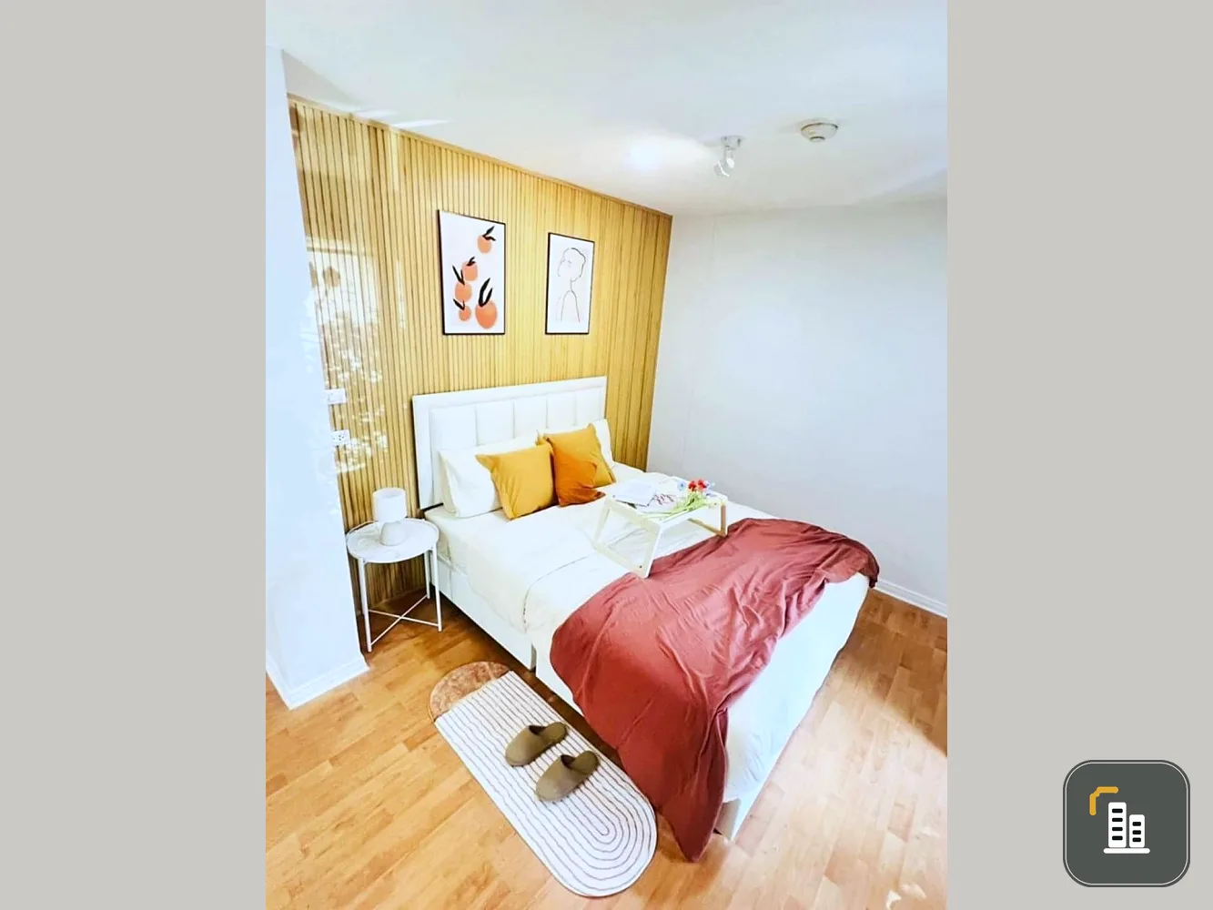 Parkview Viphavadi for sale, minimal style room. Decorate the walls with built-in wallpapers as well. Beautiful, worth it. Hurry up to own it.