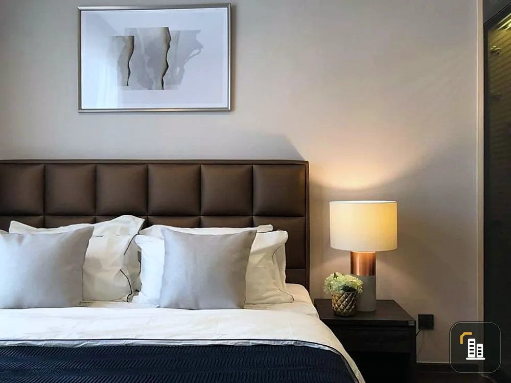 For rent, The Line Ratchathewi, city view, beautiful room, fully furnished, good furniture. You can carry your bag in.