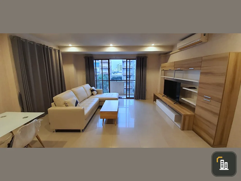 Condo for sale, Klang Krung Resort, 6th floor, super spacious room, very big sofa, very nice to sit, decorated, ready to move in. Book now.
