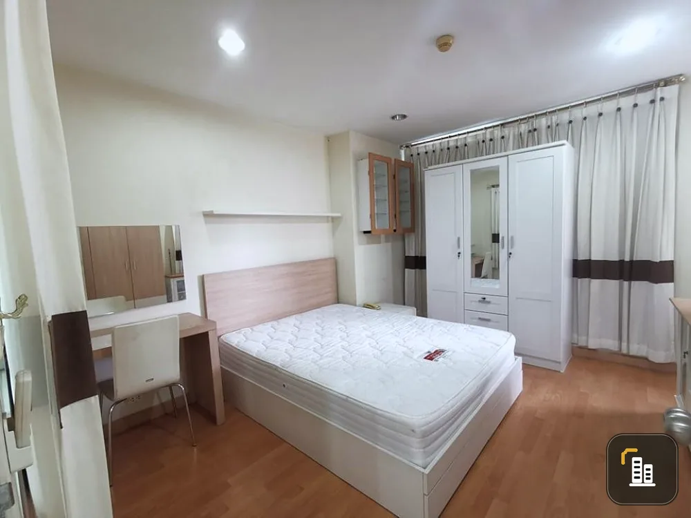 For sale, for rent, Condo Life @ Phahonyothin 18, rooms divided into sections, very comfortable sofas, low price, you can't miss it, hurry!
