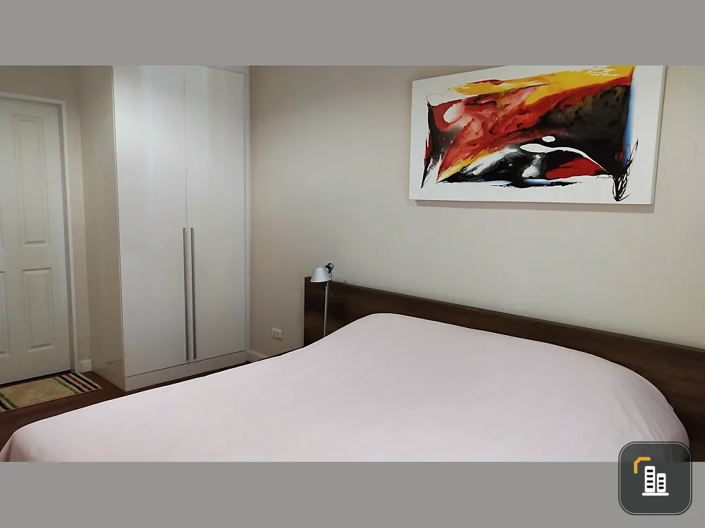 For rent, Belle Grand Rama 9, 2 beds 2 baths, high floor, good view, cheap price, I can tell you that you shouldn't miss it.