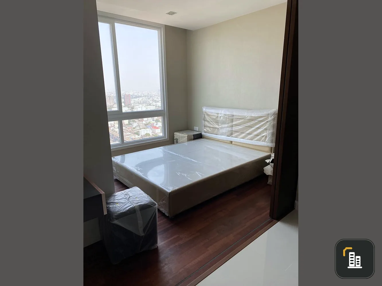 Condo for rent, The Metropolis, high floor, beautiful view, new room, ready to move in, near the train station, don't miss it!