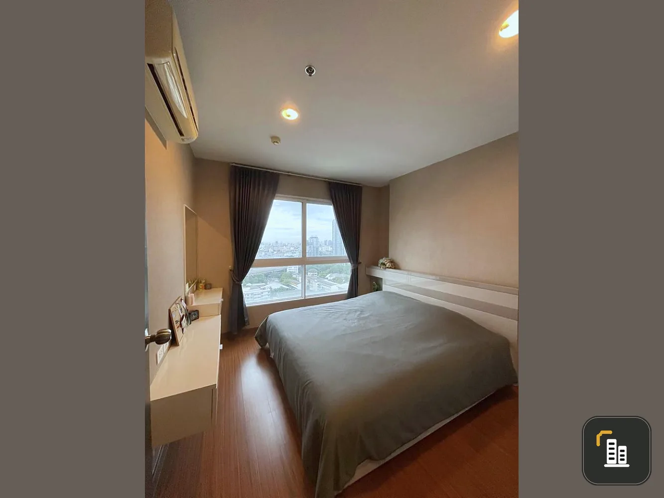 Condo for sale, Diamond Sukhumvit, 21st floor, good atmosphere, ready to move in, next to BTS On Nut, good location, don't miss it!!