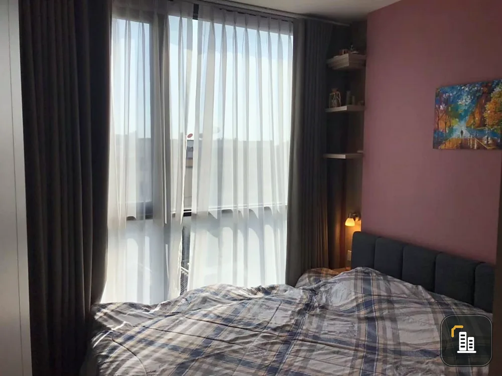 Selling or rent The Line Wong Sawang, 1 bedroom, fully furnished and electrical appliances. You can carry your bag in.