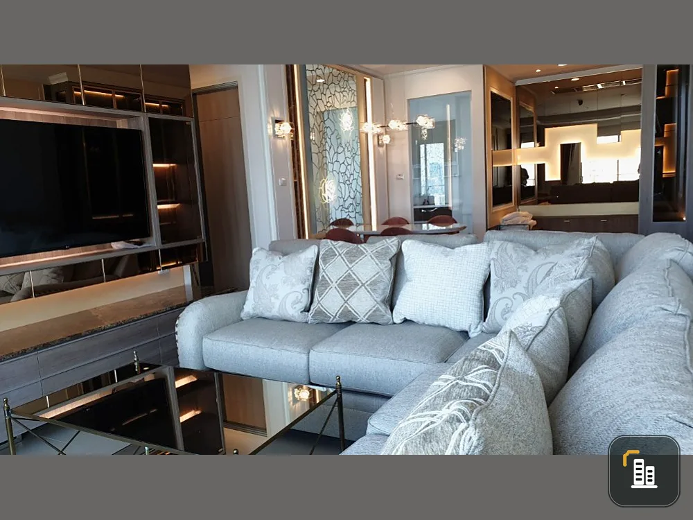 For sale luxury corner room Beautifully decorated room Premium grade furniture at Supalai Elite Payathai. Don't miss out on booking.