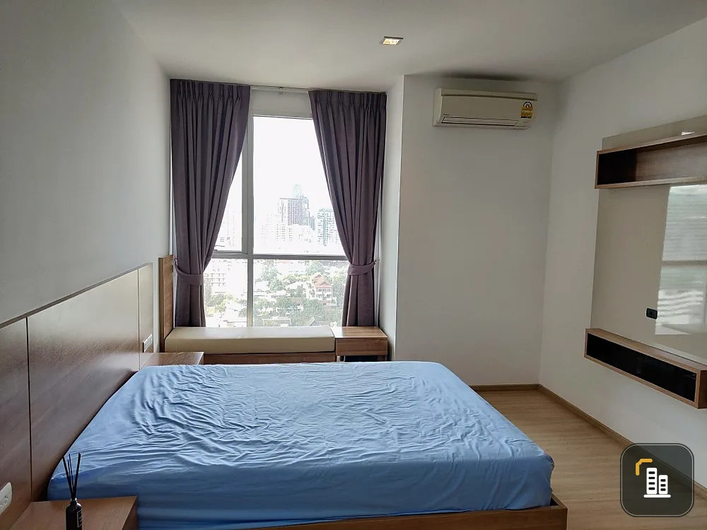 Sale Rethm Phahon-Ari, high floor, open view, fully furnished. Plus a very good sofa, very comfortable to sit, you need to reserve it.