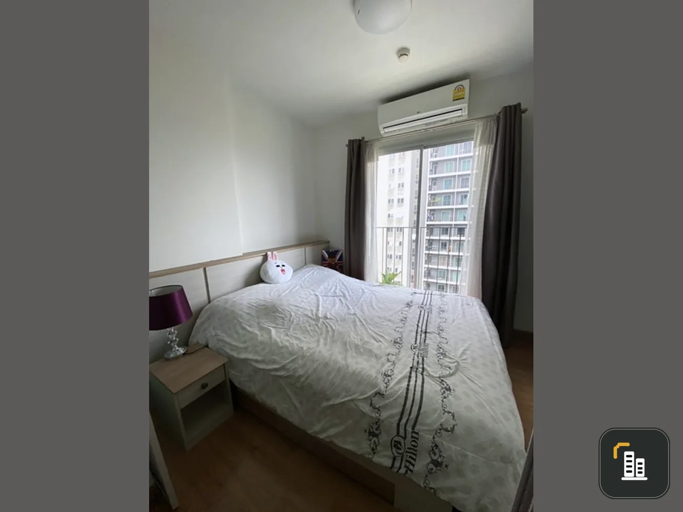 Selling Chapter One Modern Dutch, high floor room overlooking the Chao Phraya River. good furniture If interested, hurry to reserve.
