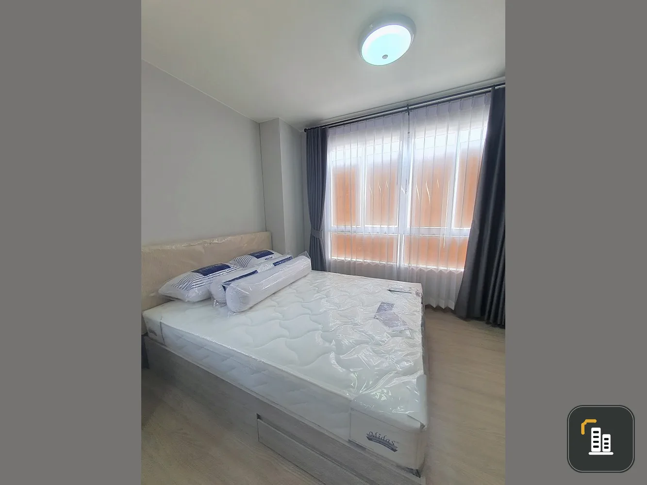 Selling Dcondo Campus Kampangsaen, corner room, 5th floor, good location, near university, good price, worth investing, book now!