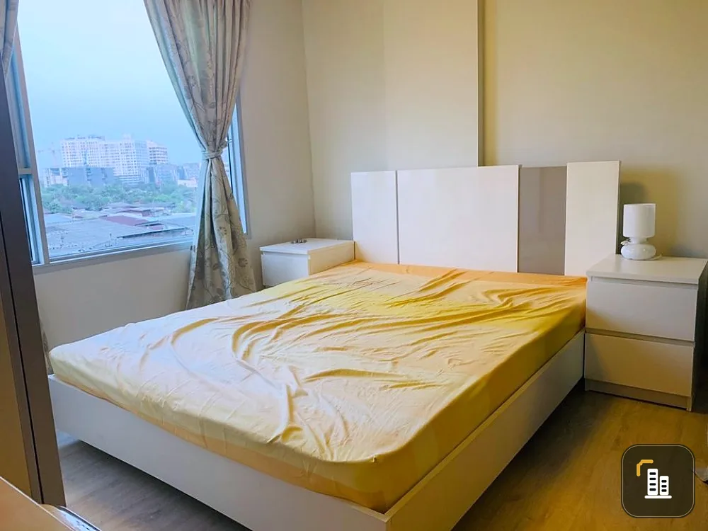 Sell Aspire Wutthakat, wide room, high ceiling, airy and comfortable. Separate the kitchen into proportions. Reserve quickly. Don't miss it.