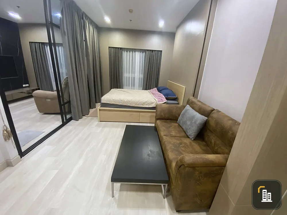 Condo for rent, Q House Sathorn, high floor, beautiful built-in, very beautiful view at night, ICONSIAM view, can't miss it.