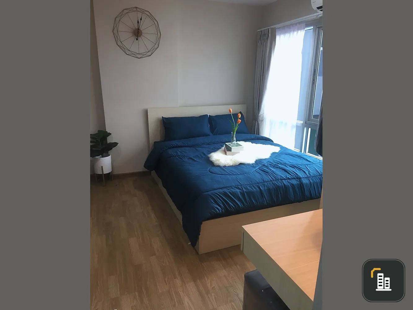 For rent B Condo Phahon Yothin, nice decorated room affordable price Let me tell you that you should not miss this room at all.