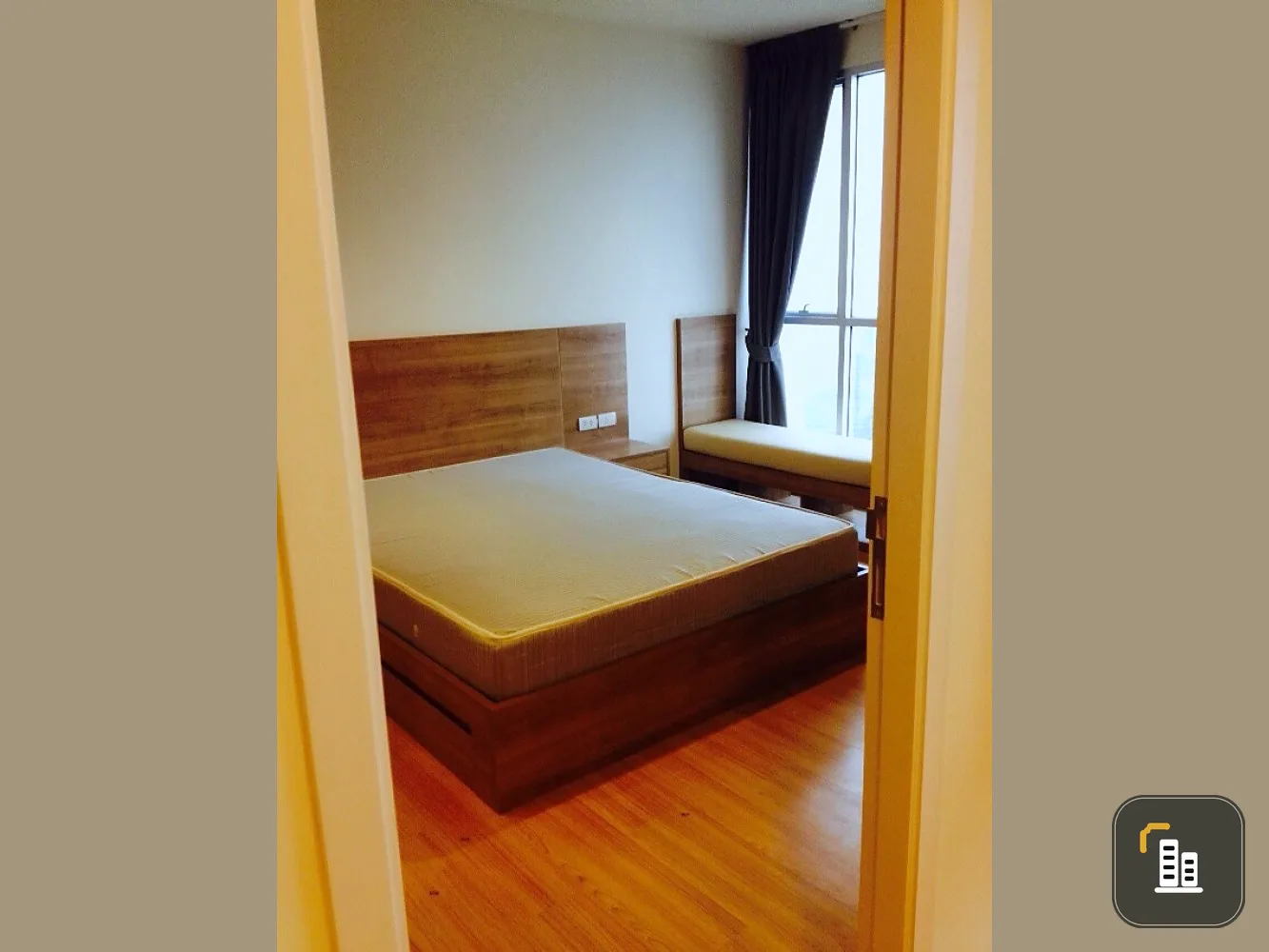 For rent!! Condo Rethm Phahon-Ari, 27th floor, beautiful room, fully furnished, ready to move in, don't miss it!!