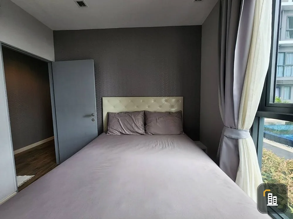 Ideo Mobi Sathorn-Taksin for sale, 2 bedrooms, pool view, fully furnished. Electrical appliances ready to move in. Book now.