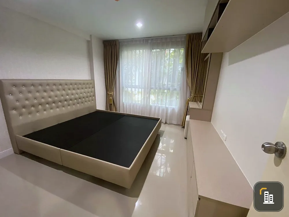 Selling The Niche ID Rama 2, Building C, 2nd floor, beautiful room, well decorated. Ready to move in. Great price. Don't miss it!!