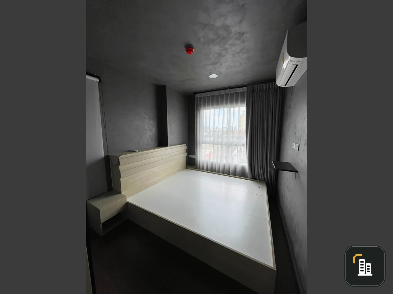 Sell / rent Chewathai Condo, Hallmark Charan 13, big room, ready to move in, central location, hurry up to reserve
