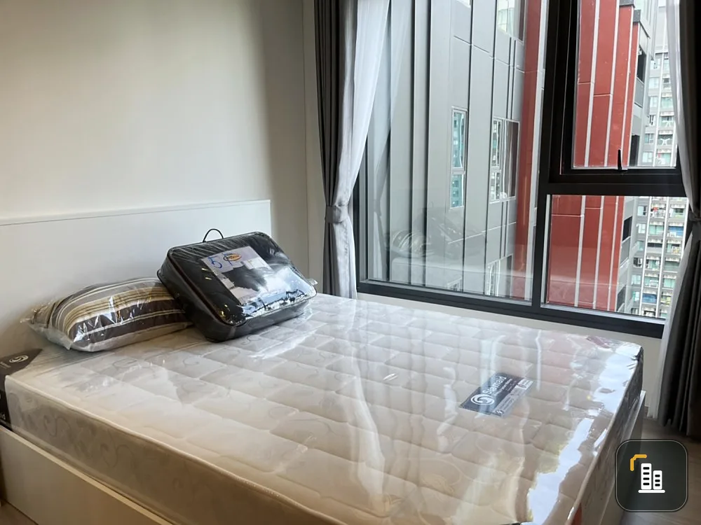 For rent!! Condo Life Asoke Hype, fully furnished room Ready to move in, don't miss it!!