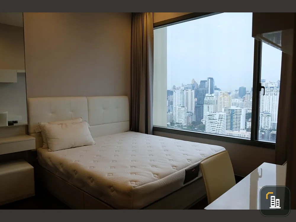 Condo for rent, Q Asoke, corner room, convenient transportation, don't wait.