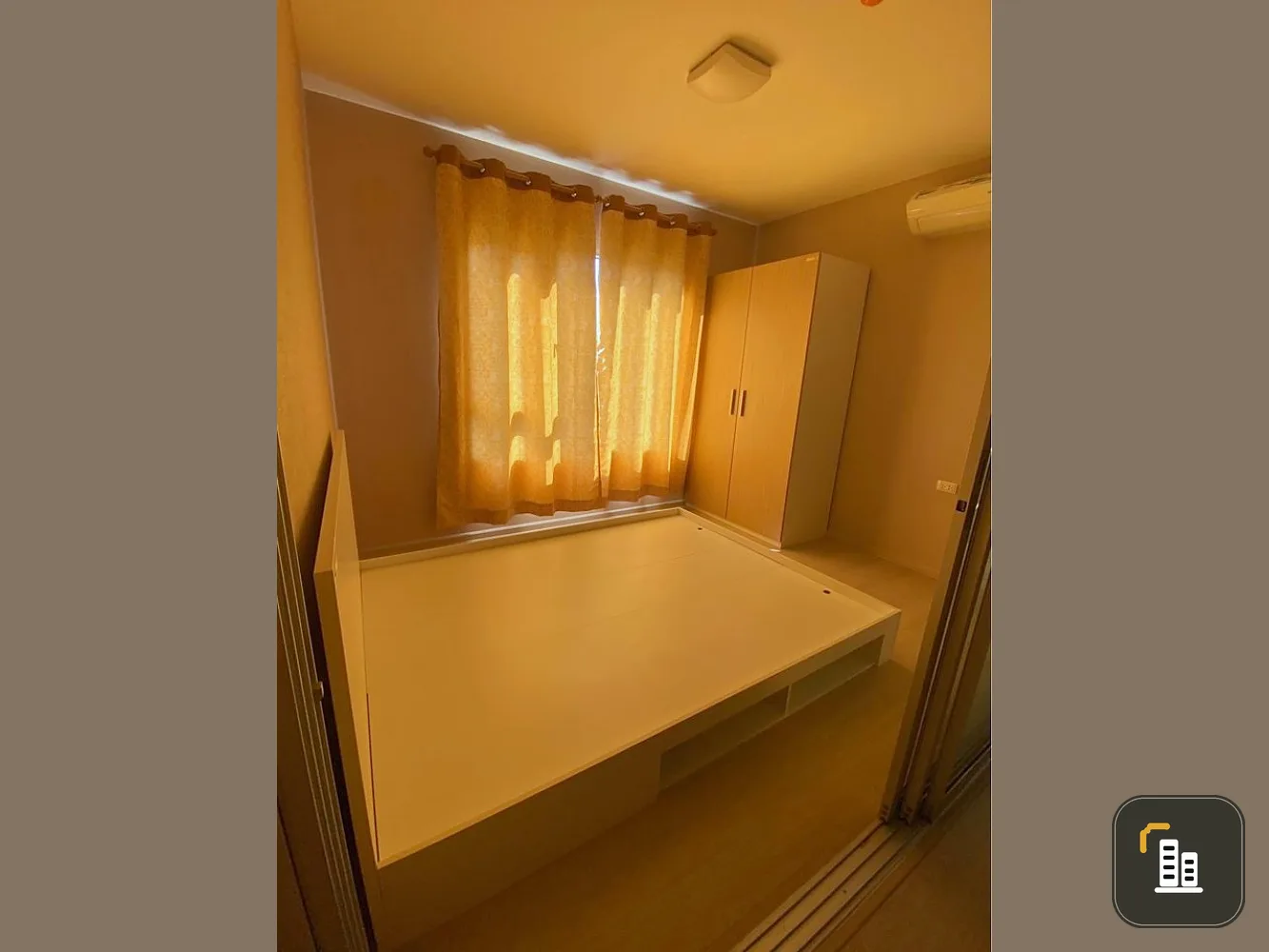 Sell Plum Condo Extra Rama 2, good location, near the mall, near the hospital, ready to live, friendly price, don't wait!