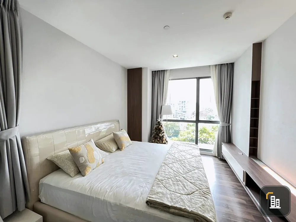 Condo for sale or rent, The Room Sukhumvit 62, east, beautiful room, garden view, can carry the bag.
