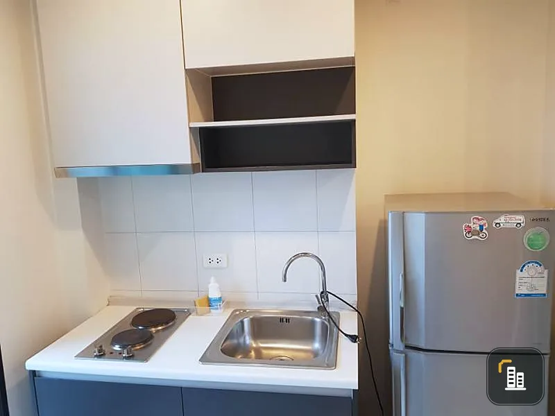 Selling The Base Chaengwattana, 1 bedroom, 9th floor, very good view, built-in kitchen set. This price is worth it. Don't let it slip!