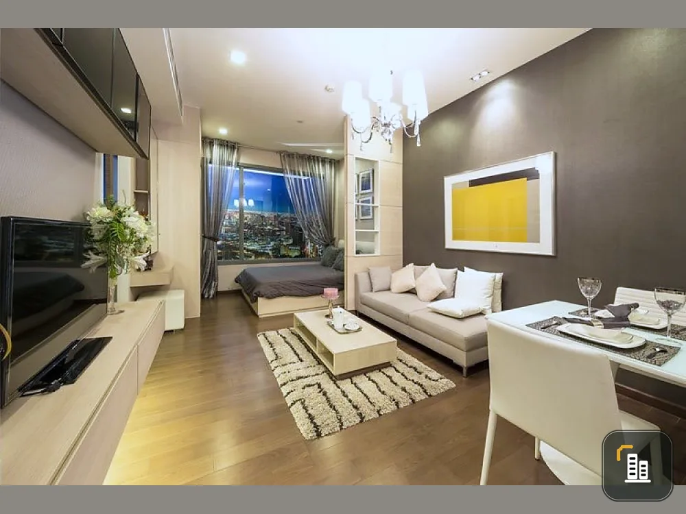 Condo for rent, Q Asoke, very beautiful room, high floor, beautiful view, central location, very complete. Hurry up to reserve.