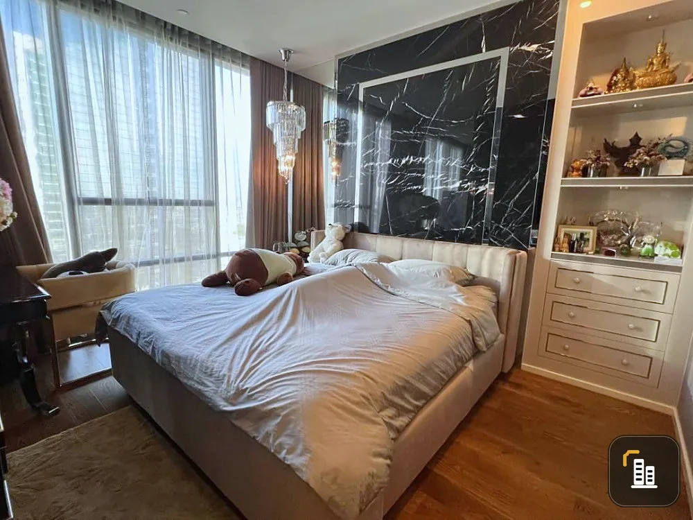 Condo for sale, The Bangkok Sathorn, good location, beautiful room, ready to move in. Don't wait.