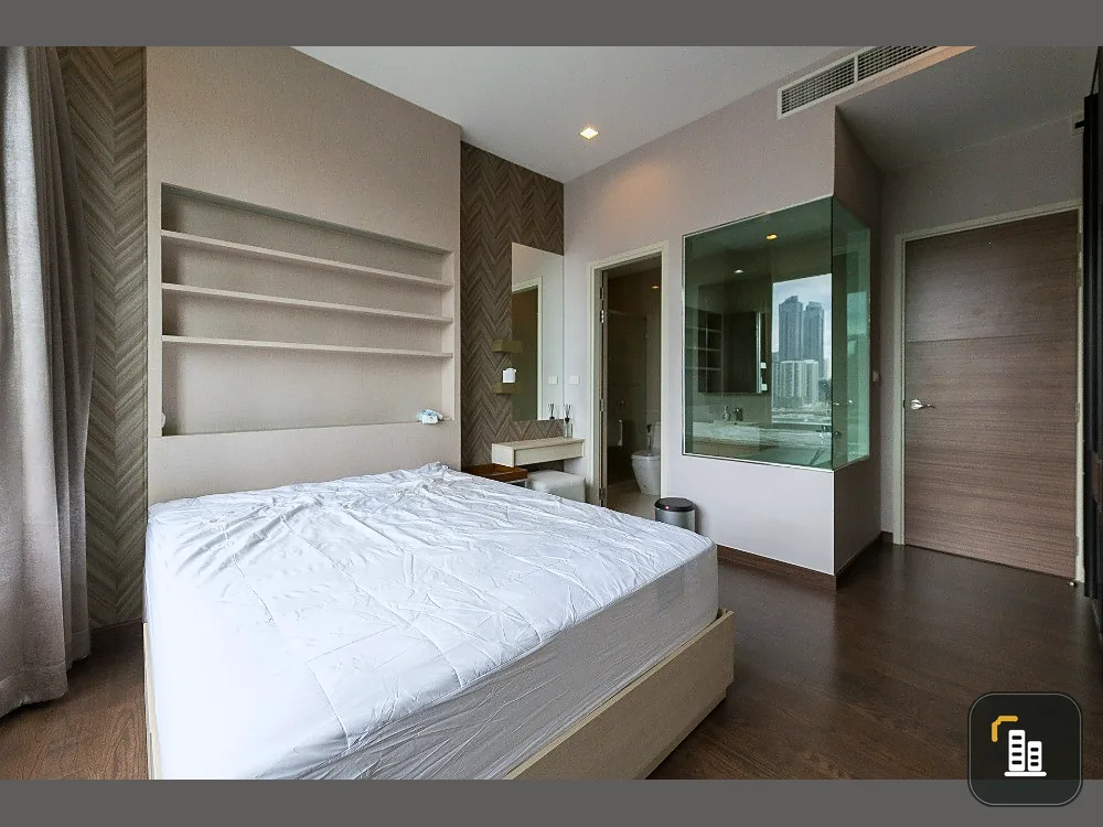 Sell / Rent Condo Q Asoke Built in, fully furnished. Complete electrical appliances, urgently!!