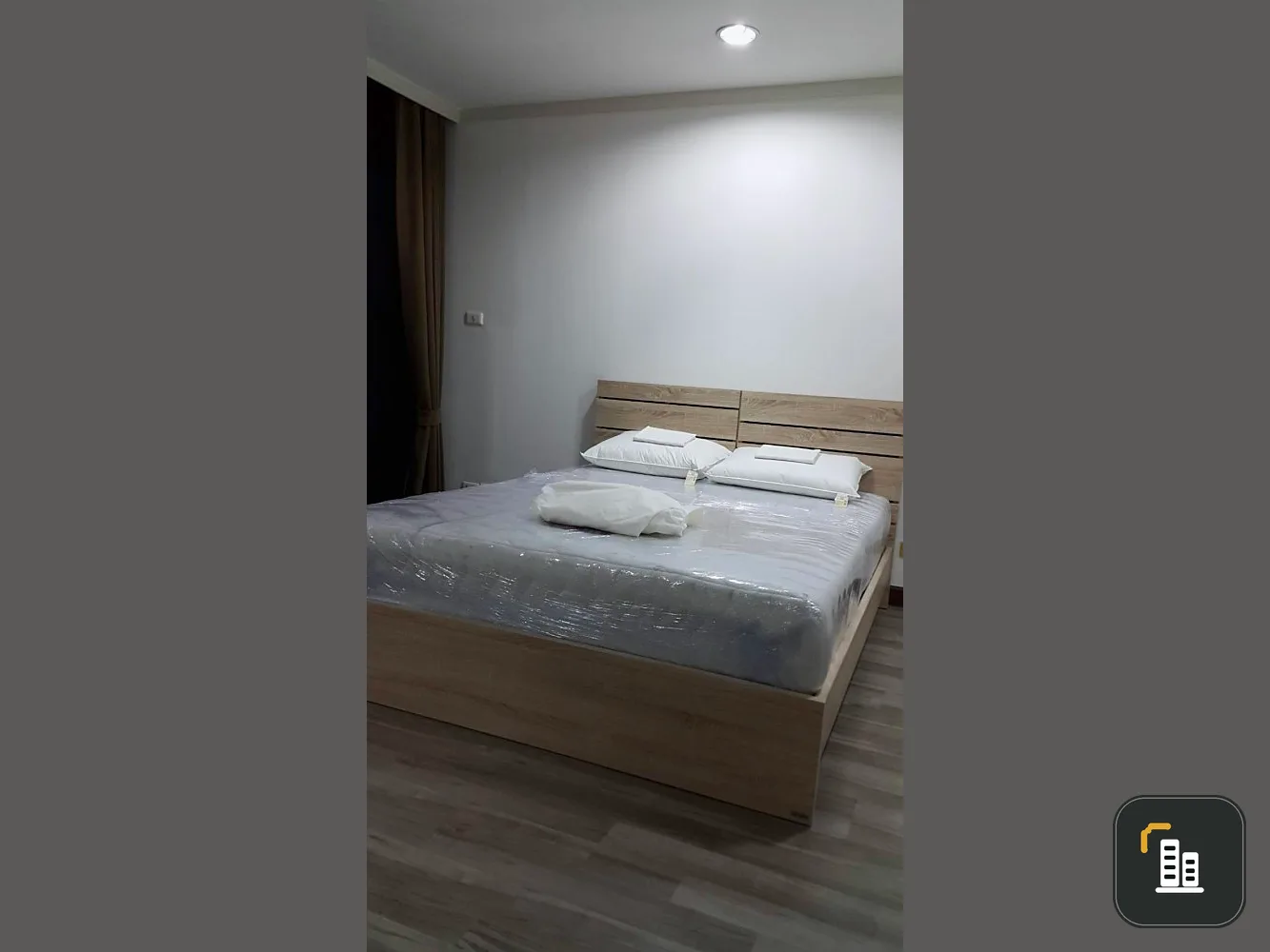 For Sale Supalai Place Sukhumvit 39, corner room, beautiful view, fully furnished, do not wait.