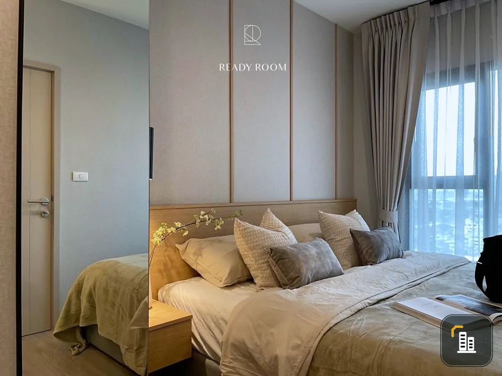 For rent The Base Petchburi-thonglo. neatly decorated room Looks very beautiful and warm. Clear view. First come first serve.