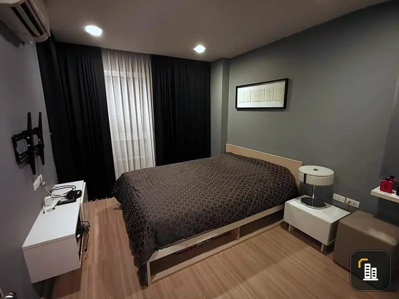 Condo for sale, Addera-Chaengwattana project. Beautifully decorated, new room, wide bed Don't miss it. If interested, reserve now.