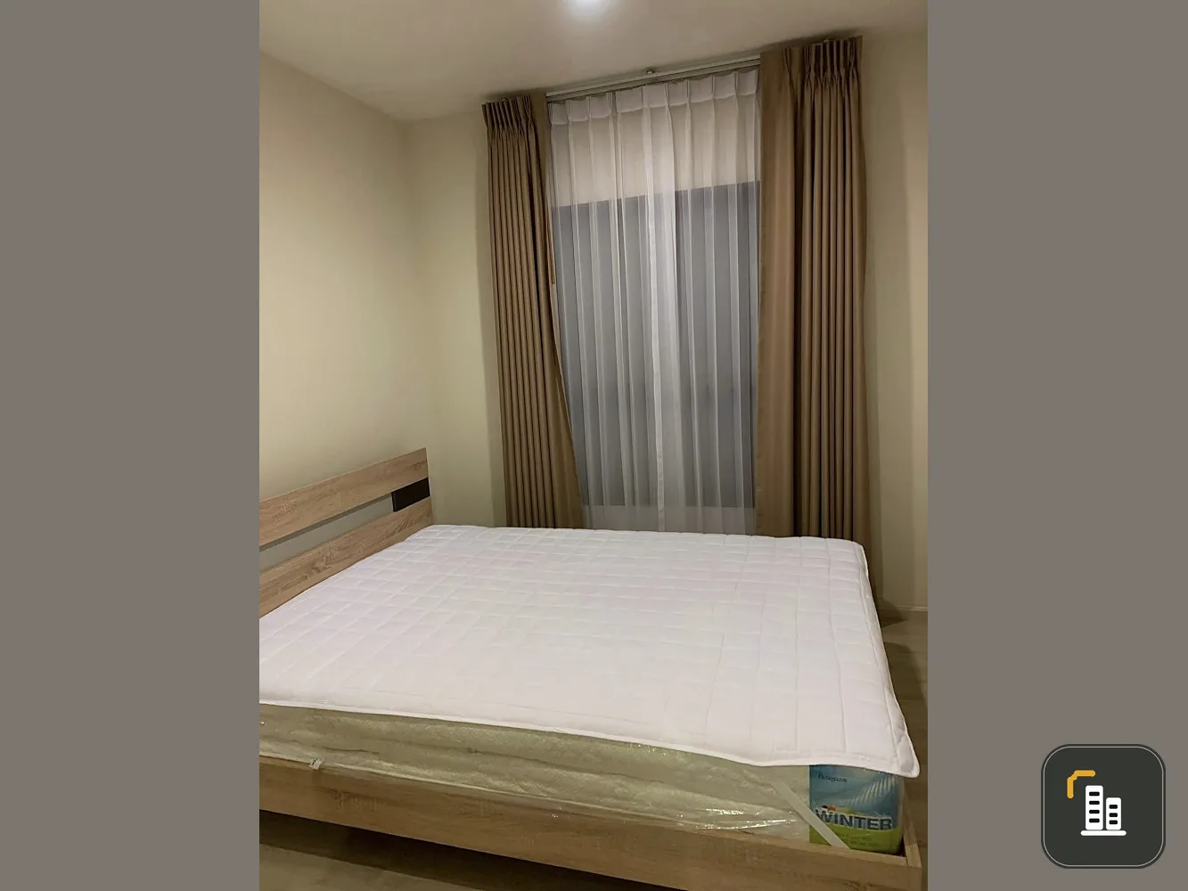 Urgent sale, Plum Condo Central Station, nice room, good price, live by yourself, great investment, should not miss to buy