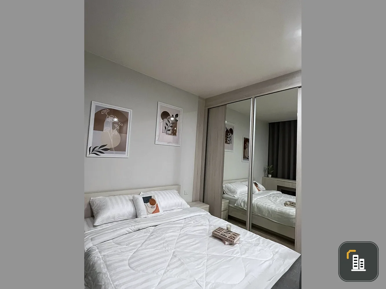 Condo for rent, Noble revolve Ratchada, 2 bedrooms, 2 bathrooms, spacious room, nice decoration. Miss it and you will regret it. Book now.