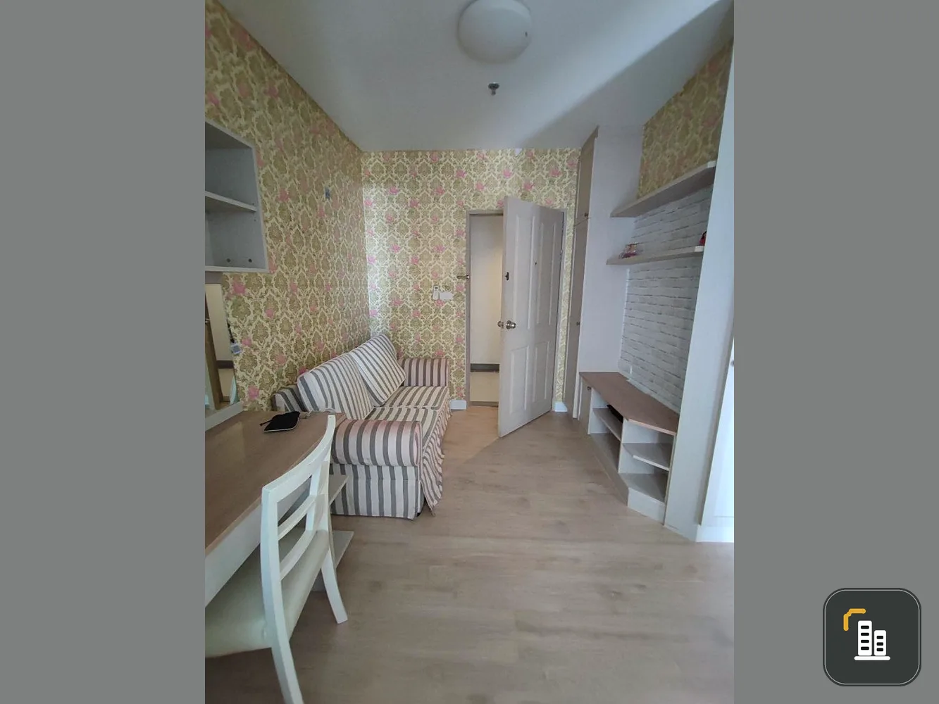 Condo for sale, Chapter One Modern Dutch, Building B, 9th floor, new floor, fully furnished, don't wait!