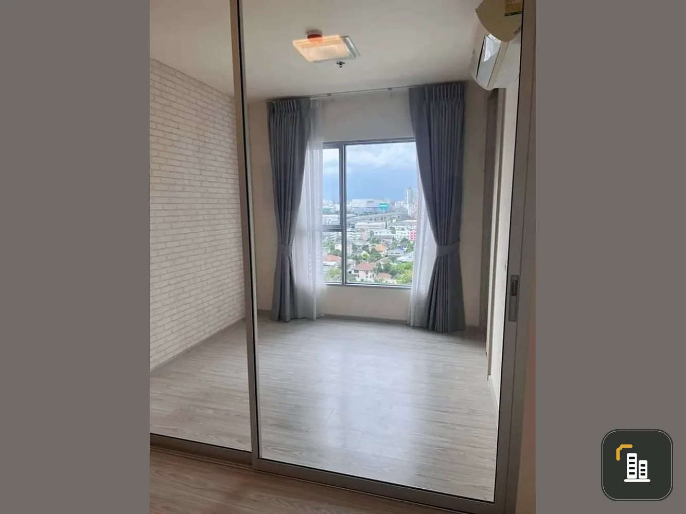 Sell Aspire Rattanathibet 2, empty room, high floor, clear and airy view Room decoration type. You need to reserve now. Don't miss it.