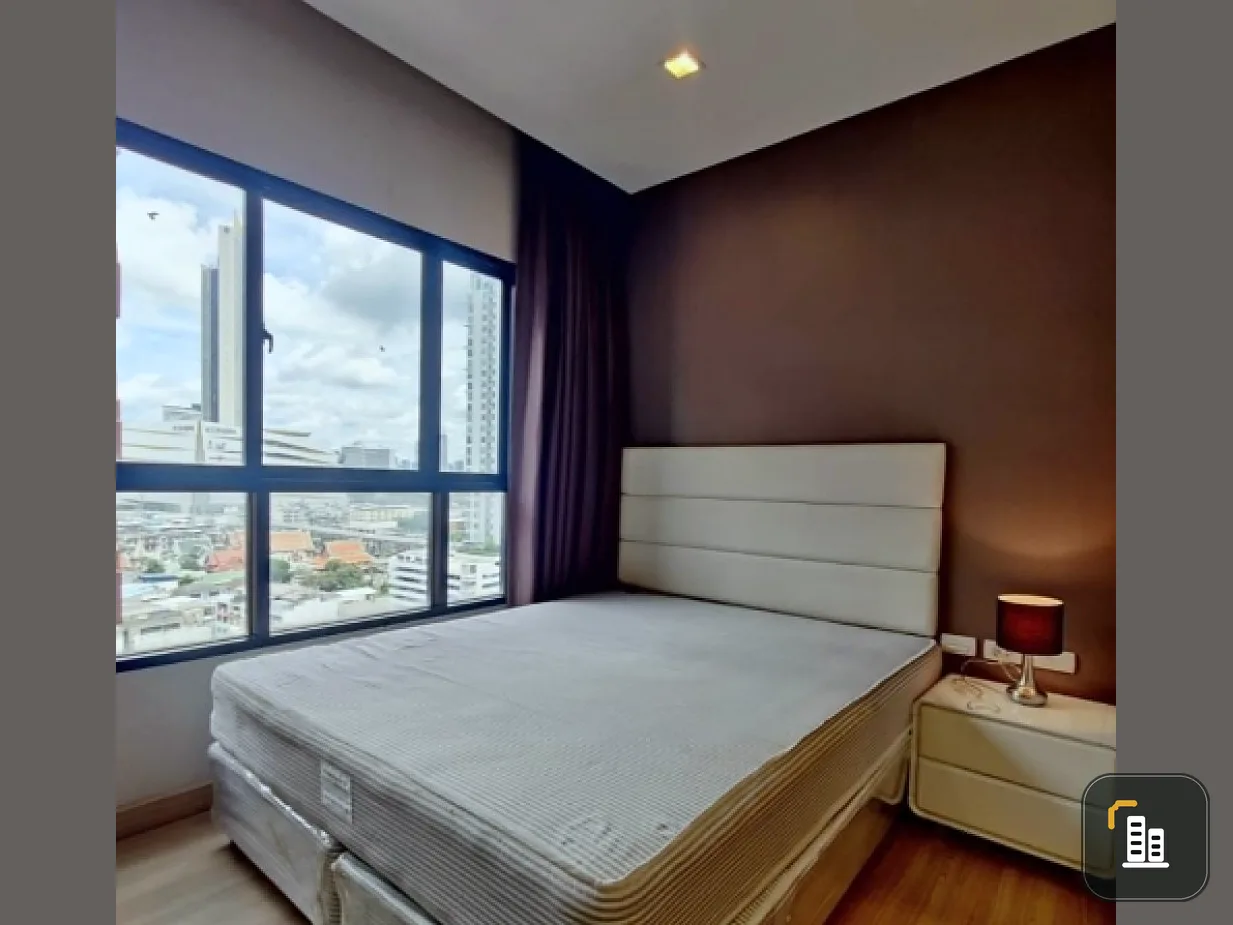 For rent, Urbano Absolute Sathorn Taksin, beautiful decorated room, simple color call, good height view If interested, hurry to reserve now.