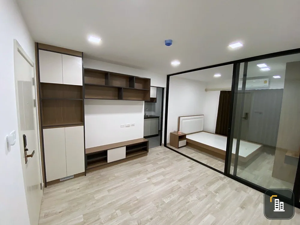 Condo for sale, The One Plus Grand Ramkhamhaeng, pool view. Partition room Can't miss it