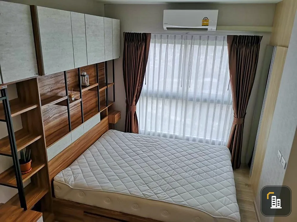 Sell / rent Plum Condo Ramkhamhaeng Station comes with cool furniture. There is a washing machine too. Hurry up to reserve.