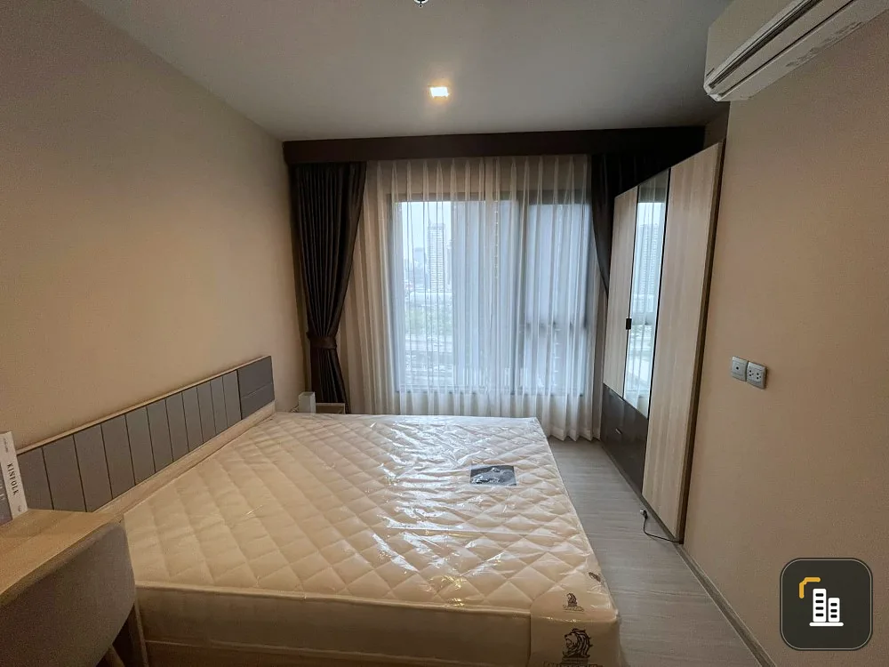 For rent Life Asoke-Rama 9, beautiful view, next to the wallpaper, very livable Fully furnished and electrical appliances. Book now.