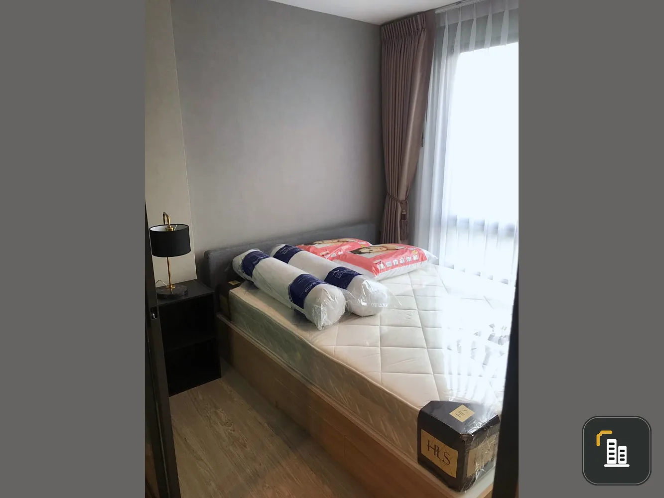 Condo for rent: Polis Suksawat 64, new condo, near MRT, ready to move in, convenient transportation, good value, don't miss it!